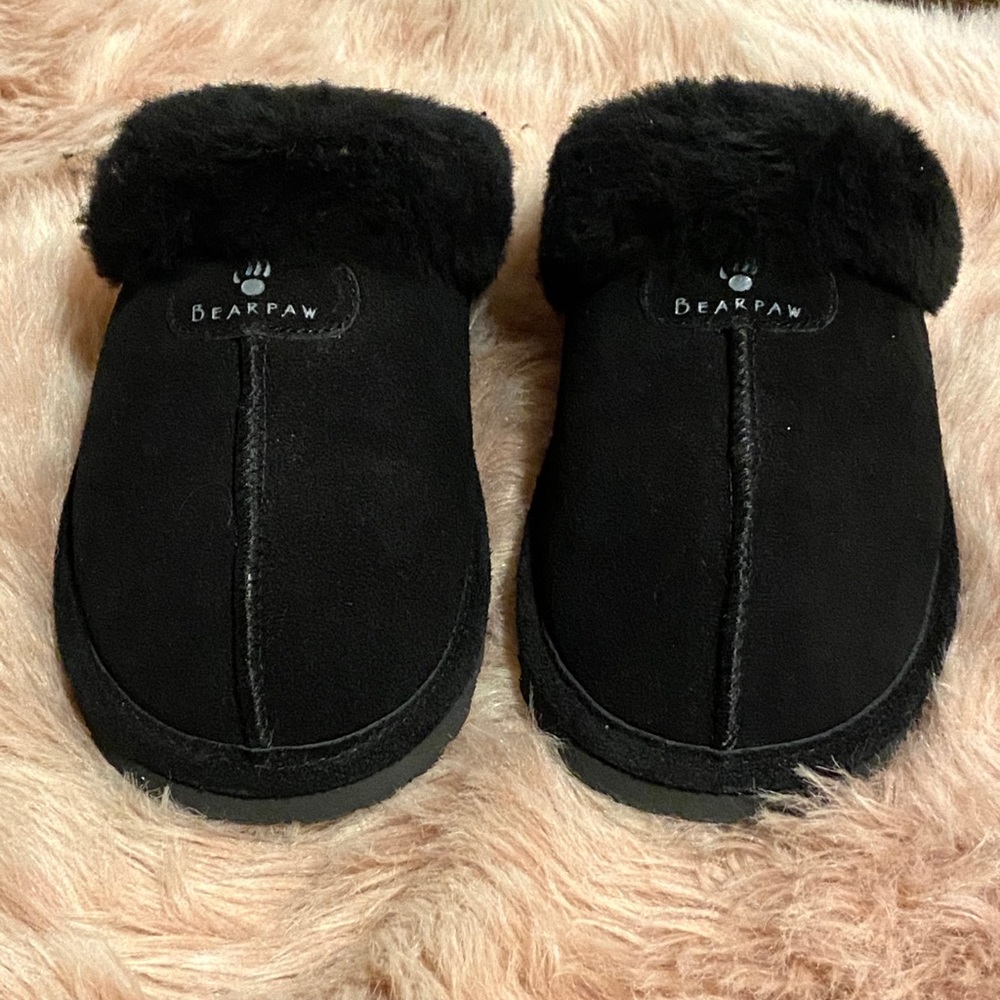 Black Bearpaw slippers